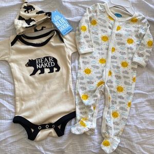 3-6 month outfits, never worn
